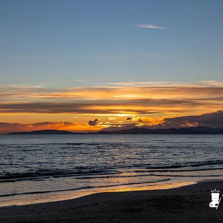 Oltremare Konukevi Follonica